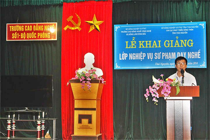 Khai-giang-nghiep-vu-day-nghe