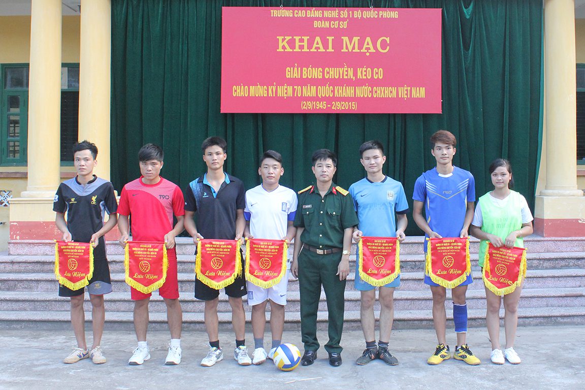Giải Bóng chuyền sinh viên năm 2015